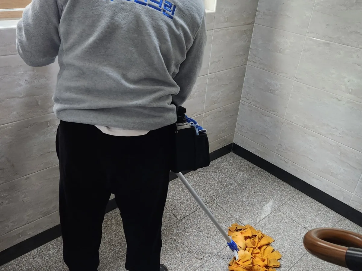 대덕구 갈전동 건물 복도·대기 동선 야간 위생청소 사례 - 행진크린